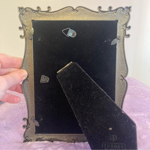 Burnes of Boston Silver 5x7 Photo Frame - Picture 5 of 5